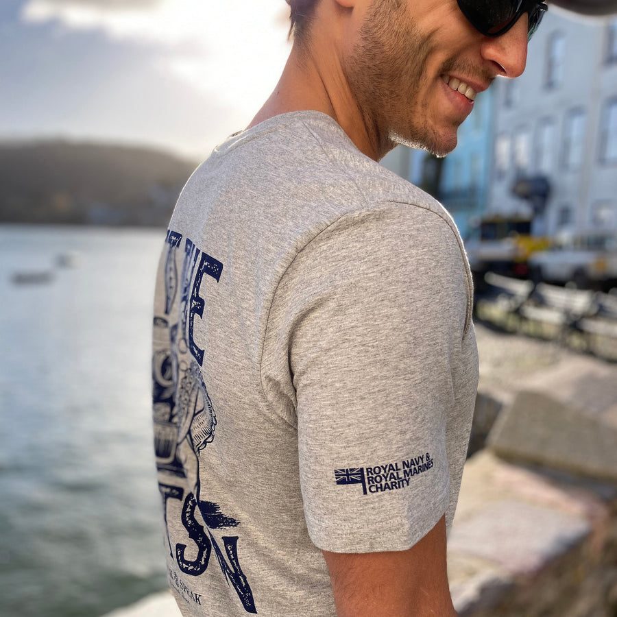 'Get The Wets In' T Shirt - Grey - navy print